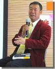 施小煒氏