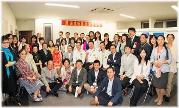 出版記念パーティー（集合写真）